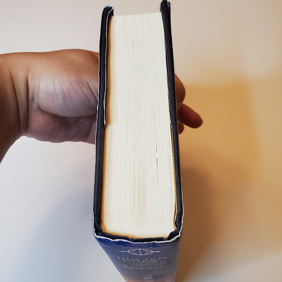 Magnus Chase and the God of Asgard. Book 1-The Sword of Summer by Rick Riordan - Picture 3 of 6